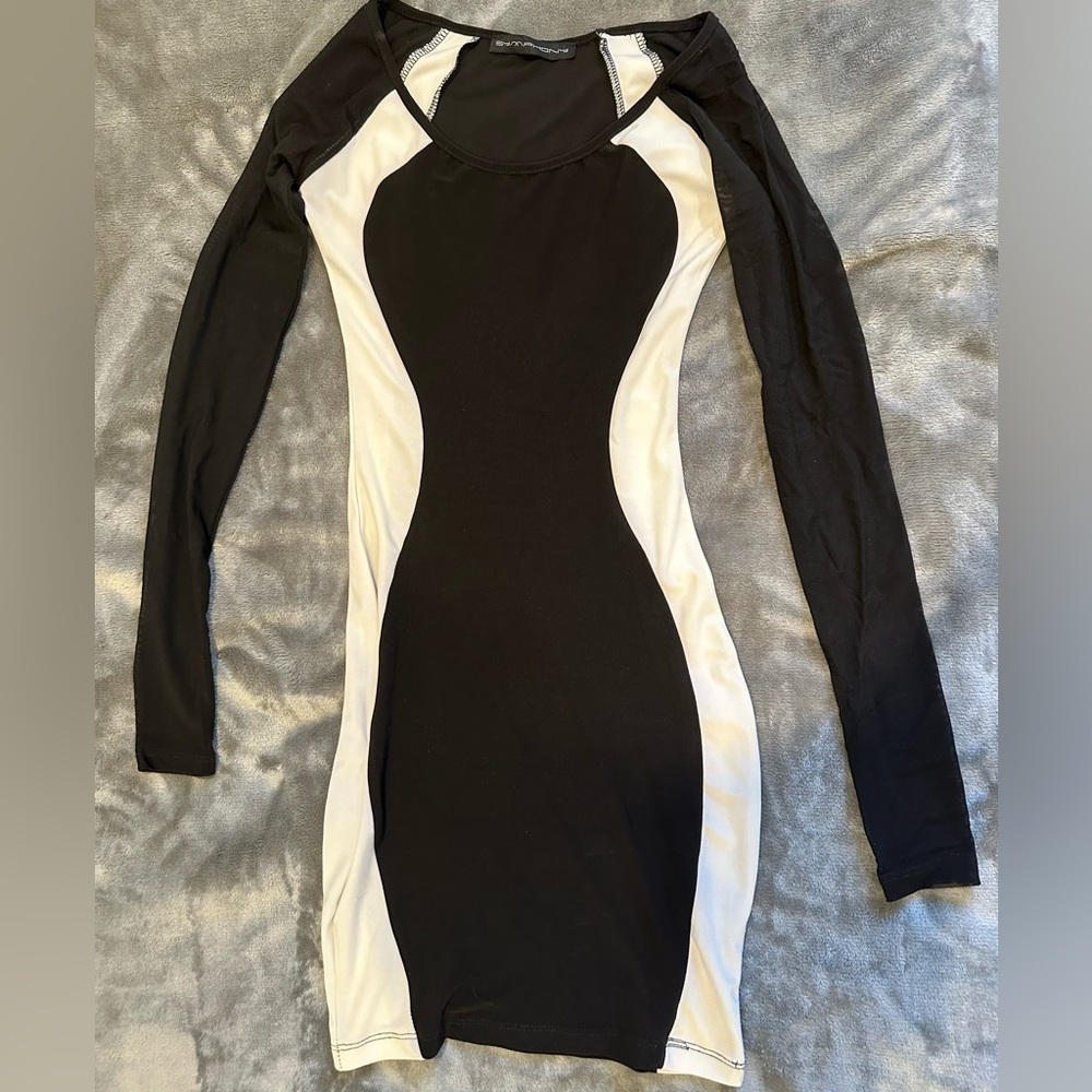 Black and White Symphony dress - size S